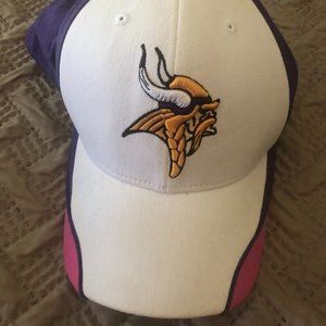 Ladies S/M MN Vikings baseball cap (non-adjustable)